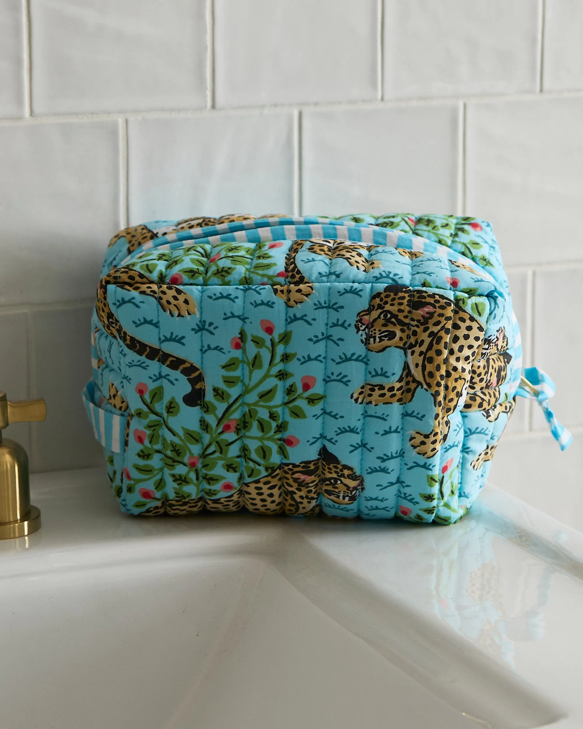 Bagheera - Quilted Pouch - Something Blue
