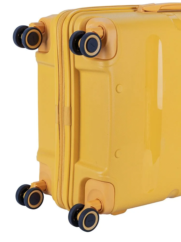 Cellini Cruze Medium 4 Wheel Trolley Case 7116544