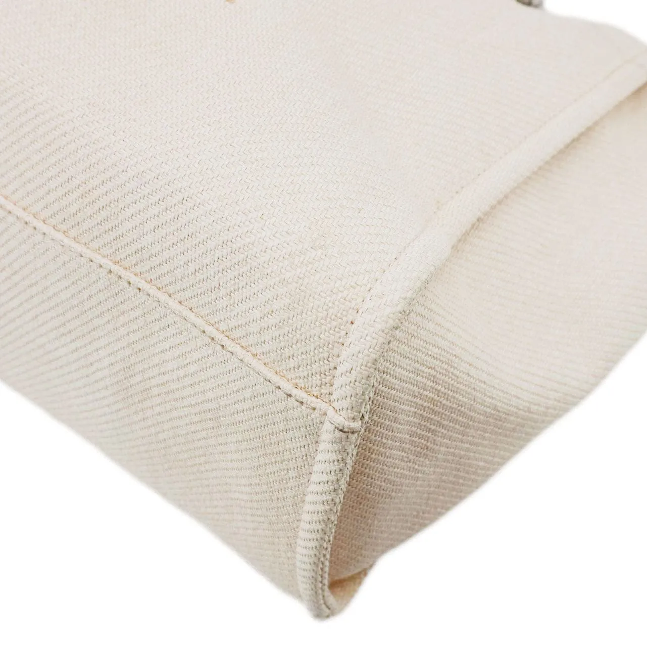 CHANEL Deauville Large Raffia Mixed Fibers Tote Bag Cream