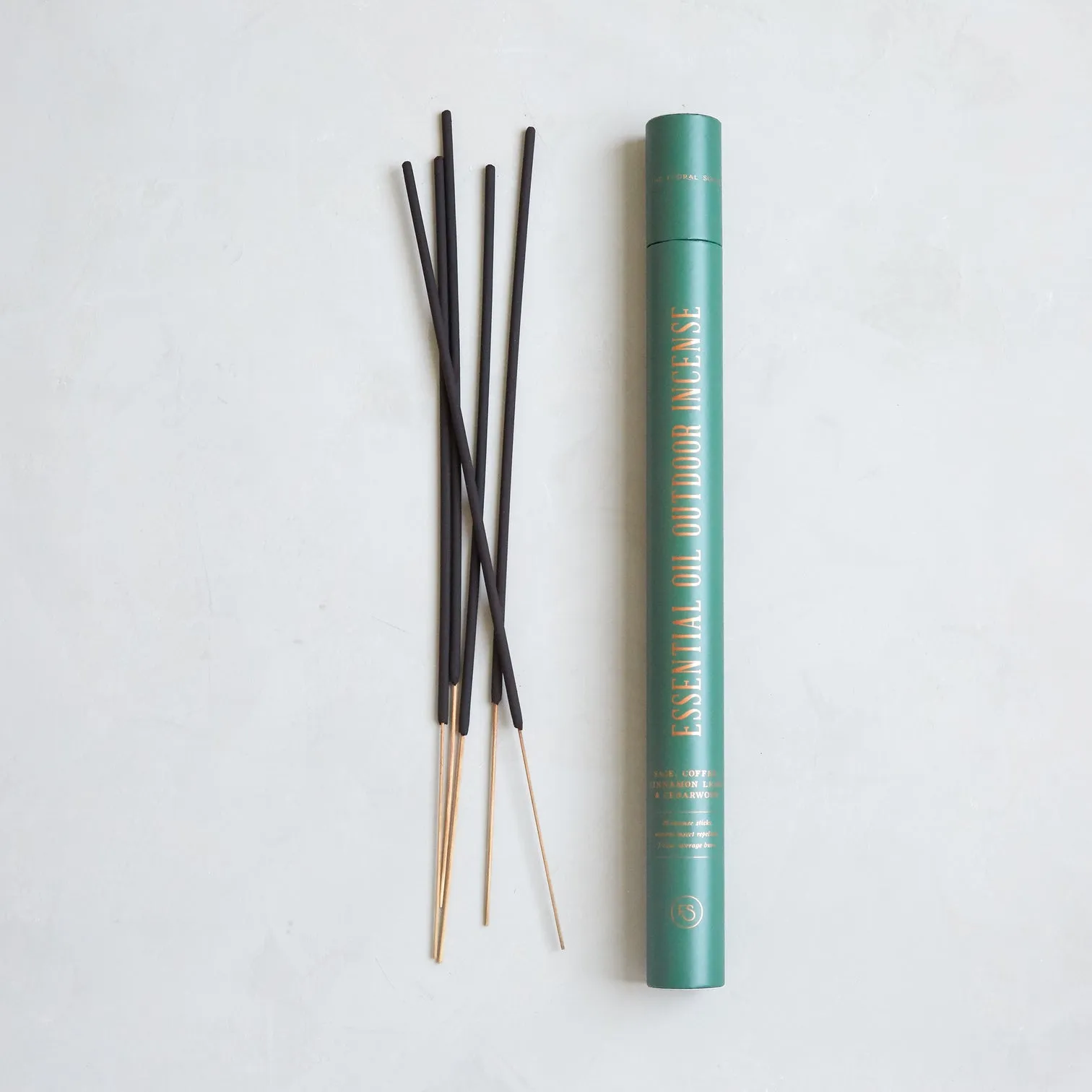 Essential Oil Outdoor Incense in Lemongrass