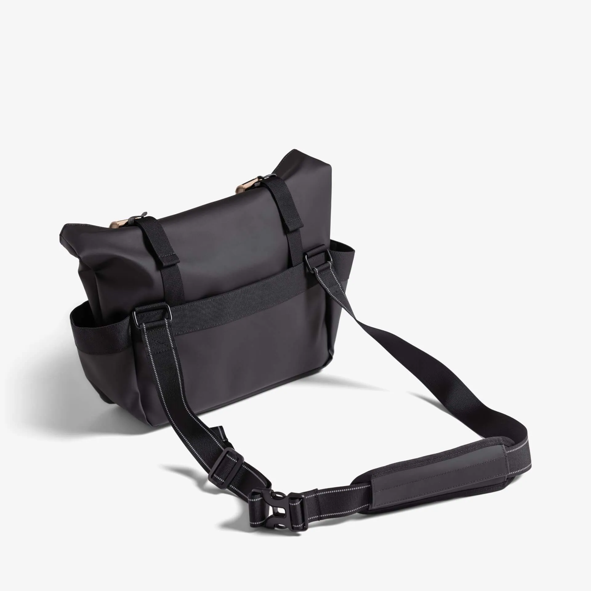Langly Bravo Shoulder Bag (4 colours)