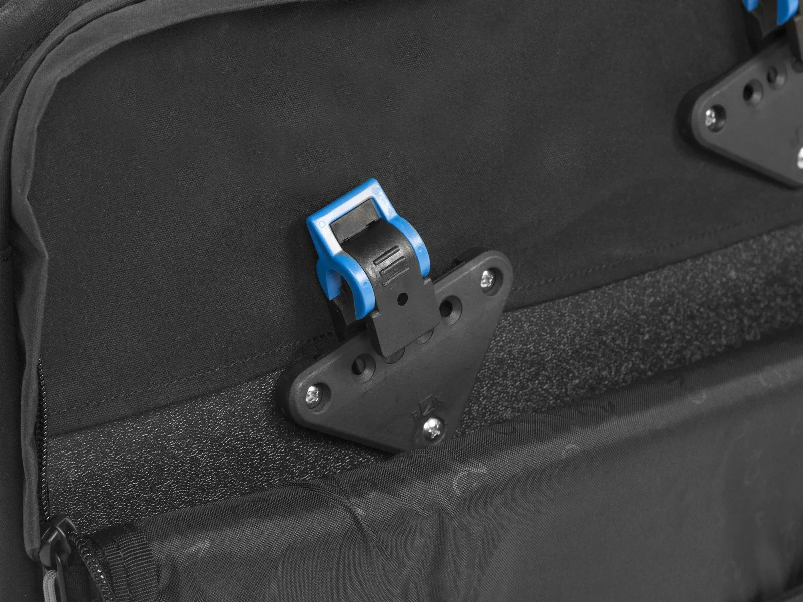 Pannier Briefcase Convertible 1.0