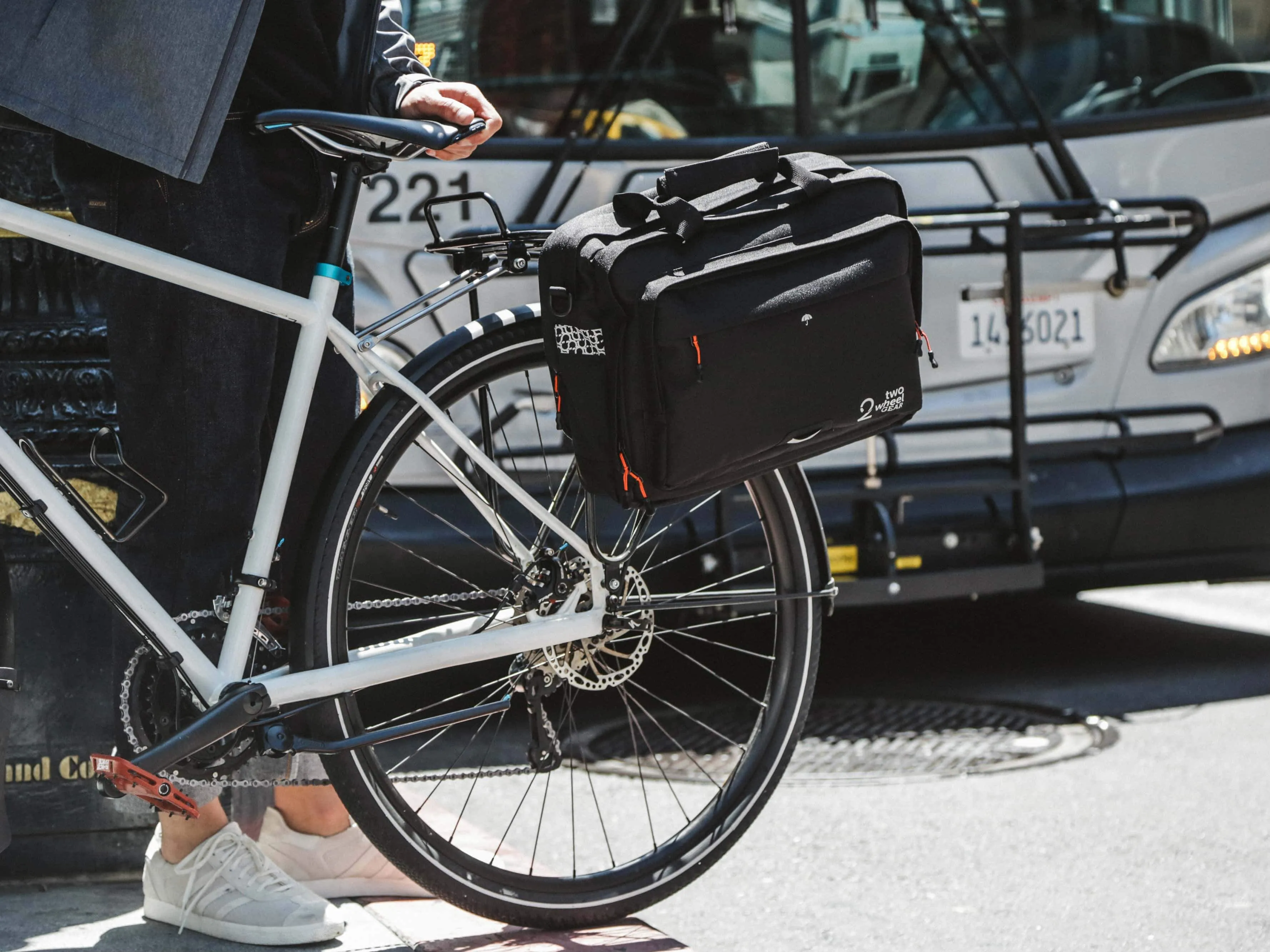 Pannier Briefcase Convertible 1.0